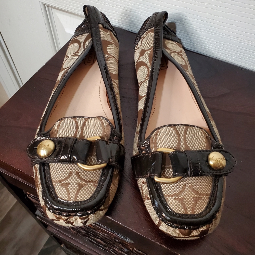 Coach Hellen Signature  Brown Moccasin - Picture 3 of 9